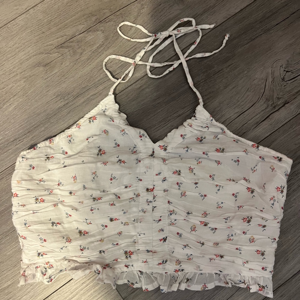 American Eagle Outfitters Floral Crop Top - White and Pink